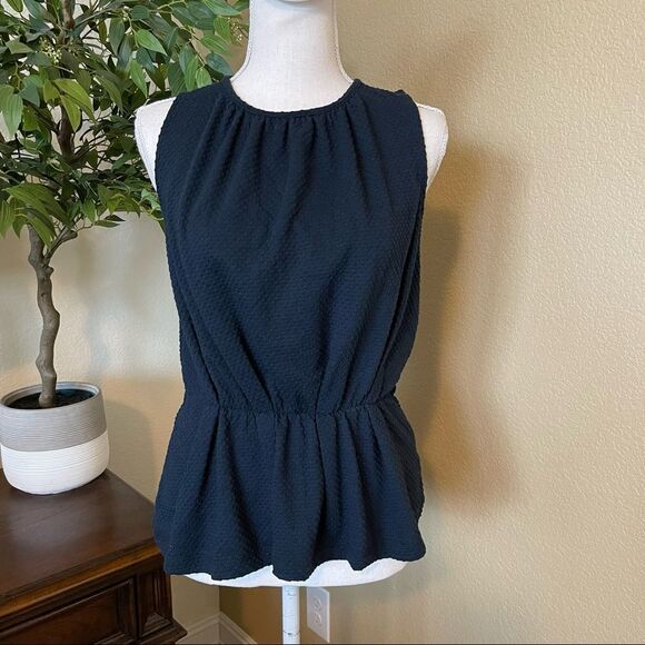 J Crew Raised Dot Peplum Navy Sleeveless Top Blouse XS - Picture 3 of 4